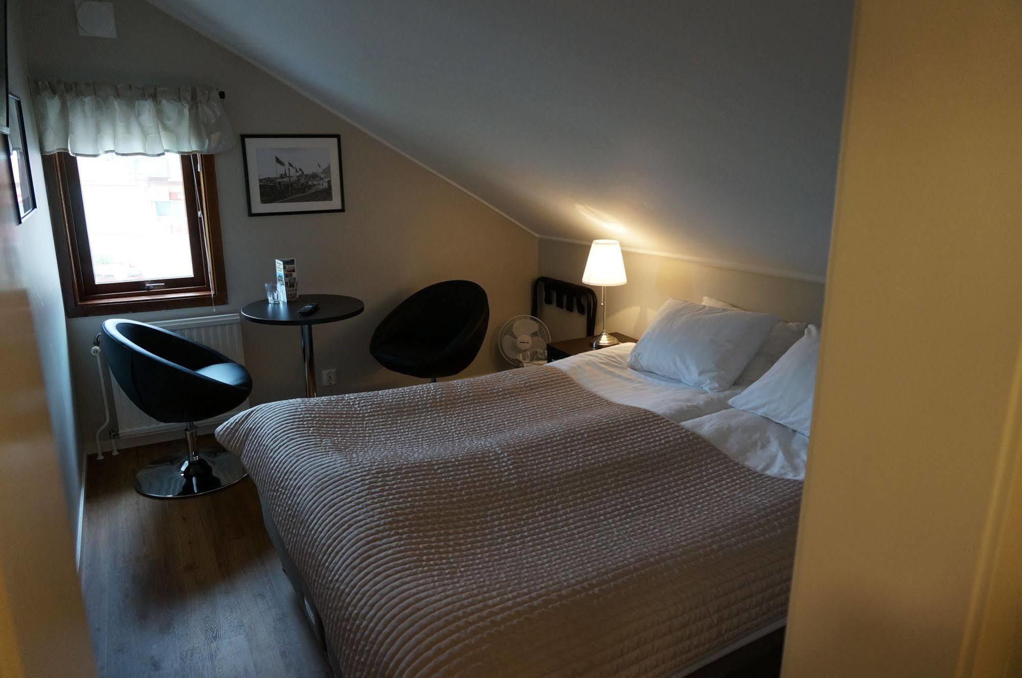 Hotell Villa Solviken Lysekil Buitenkant foto